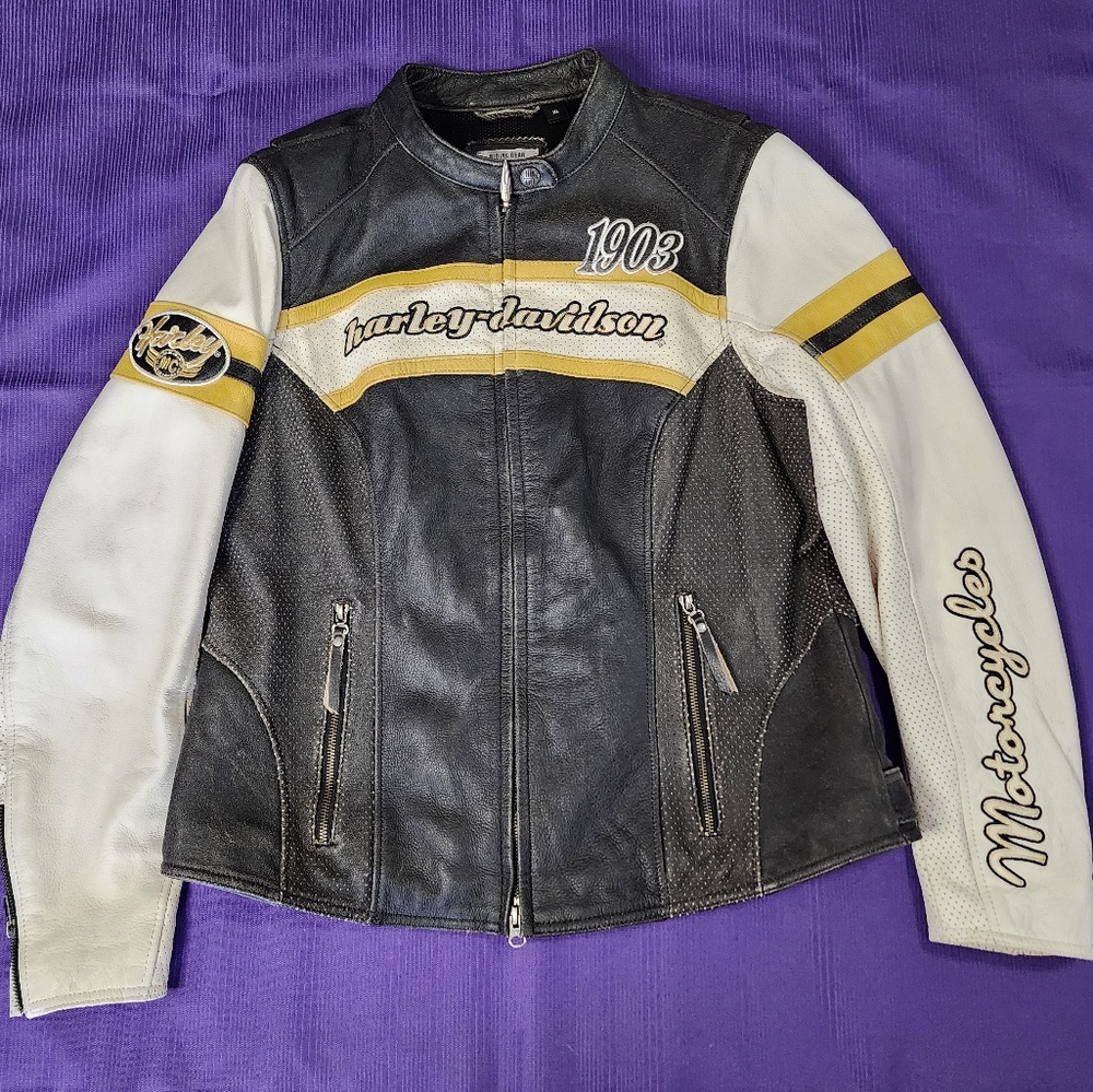 Harley-Davidson Women's Leather Jacket Size XL